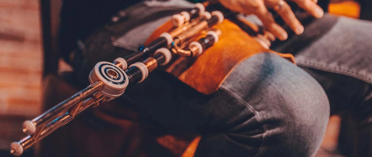 «Концерт при свечах ко Дню святого Валентина. Этно-медитация: Ханг-драм, диджериду, флейта, гитара»